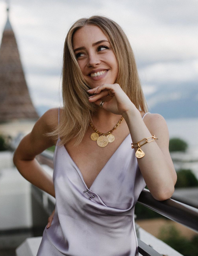 丹麦时尚博主sarah mikaela干净舒服 小个子女生穿搭风格