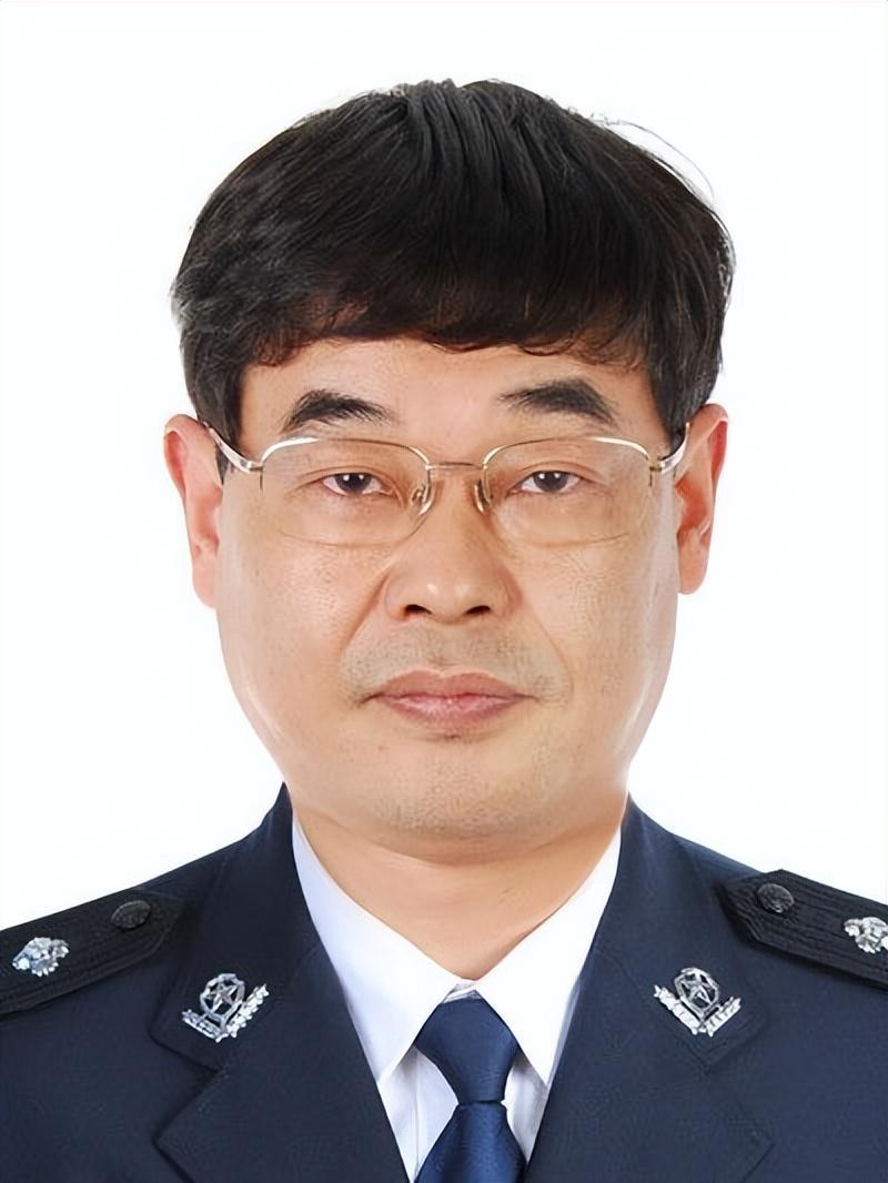 浙江省公安厅现任领导