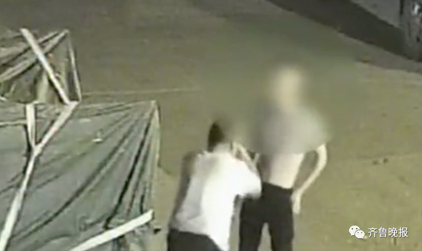 热点|“我当你爸吧！”济南一男子想认帅小伙当干儿子，结局大反转