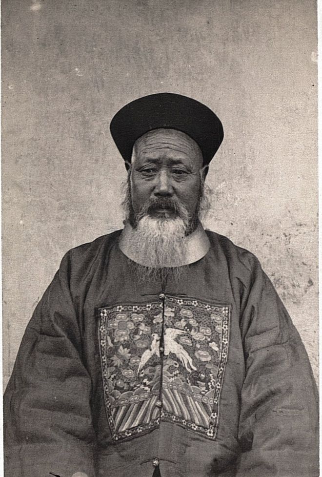 清朝老照片 当年的清朝官员 一个个暮气沉沉