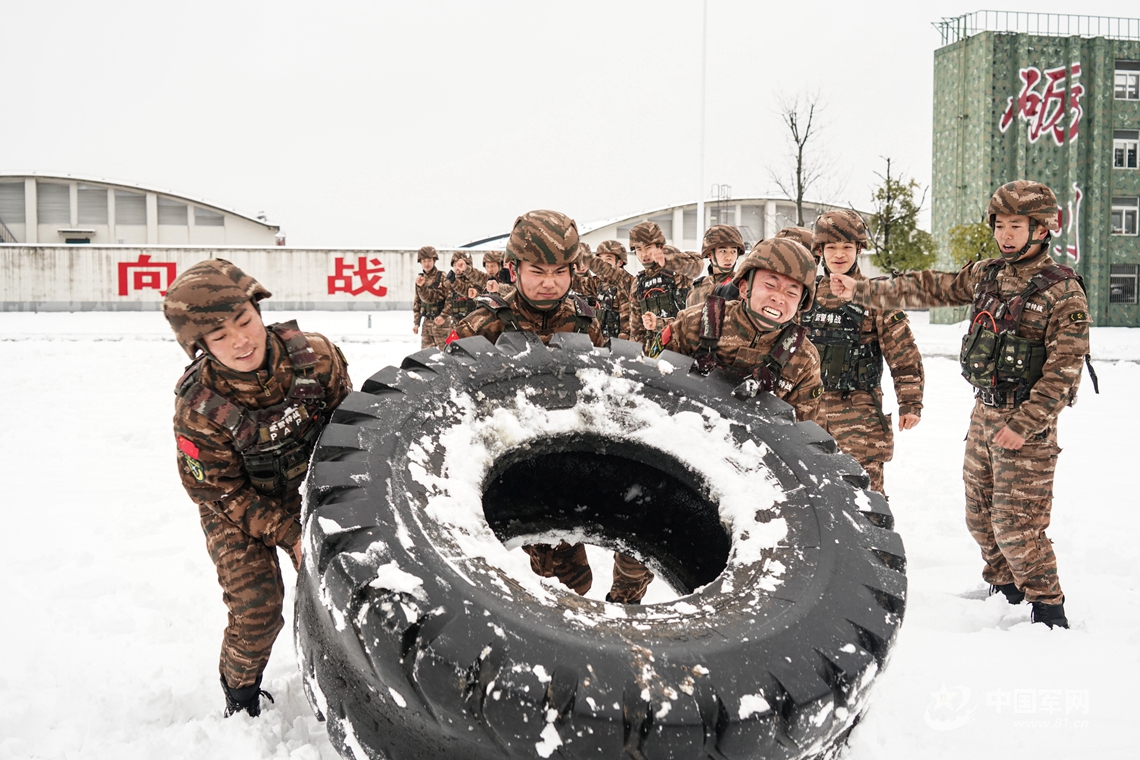 六安武警图片