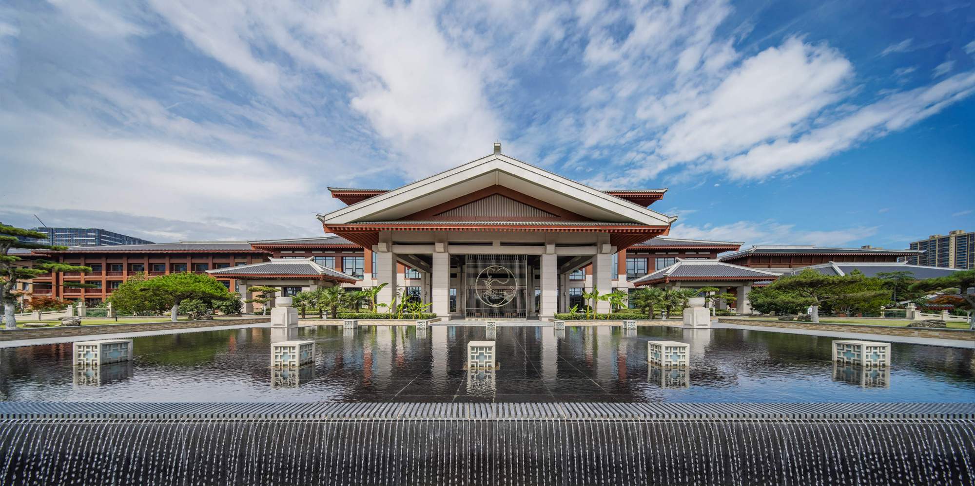 西安华海酒店——西安浐灞上的超五星全景汉唐园林式酒店