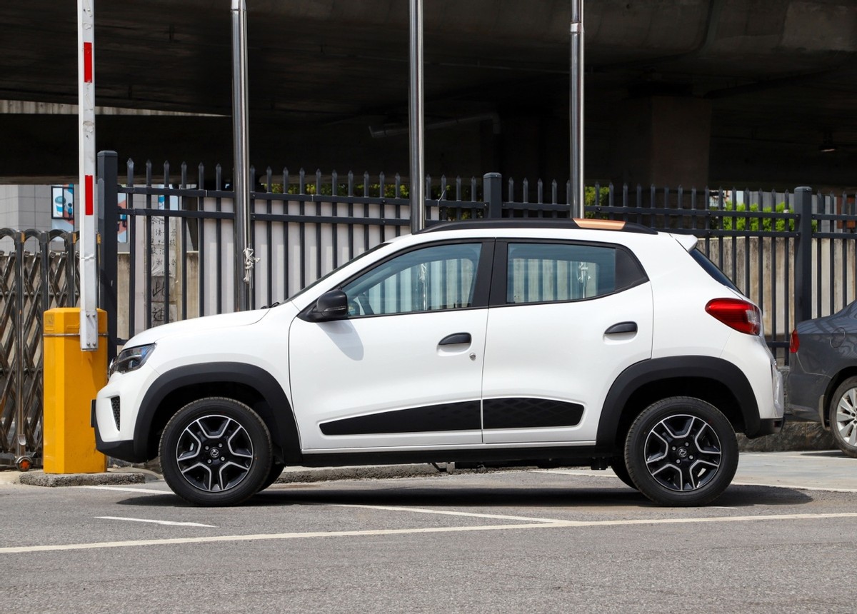 经济实惠,停车方便!纯电动小型suv,售价不超9万元