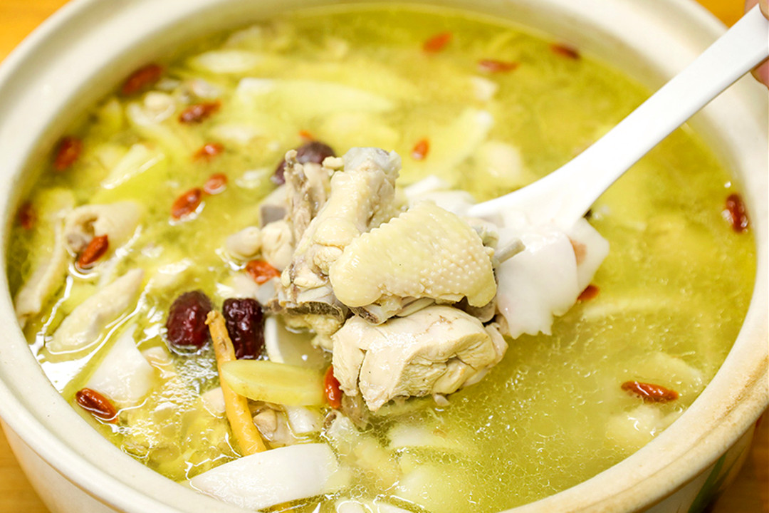 入秋后,少吃凉多喝汤!这5道滋补鸡汤,营养强免疫,常喝好过秋
