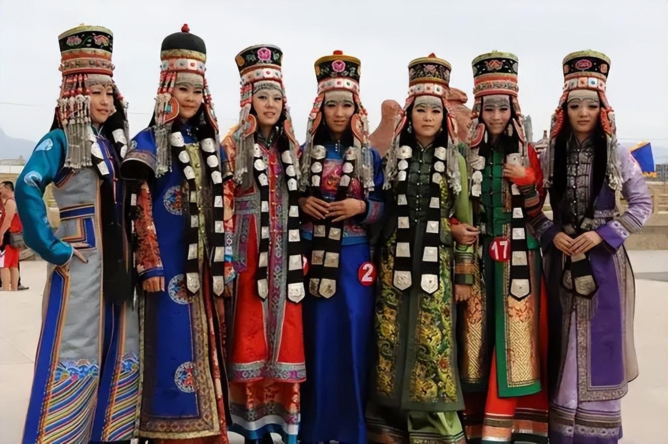 蒙古国仅有300万人口,近六分之一都是寡妇,她们的男人都去哪了