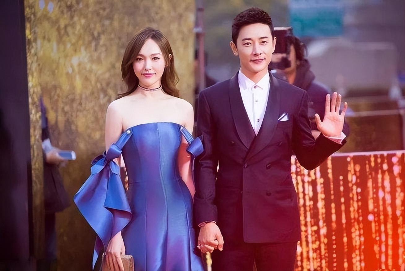 罗晋唐嫣结婚4周年,男方被曝与张慧雯互相压腿,举止亲密引争议