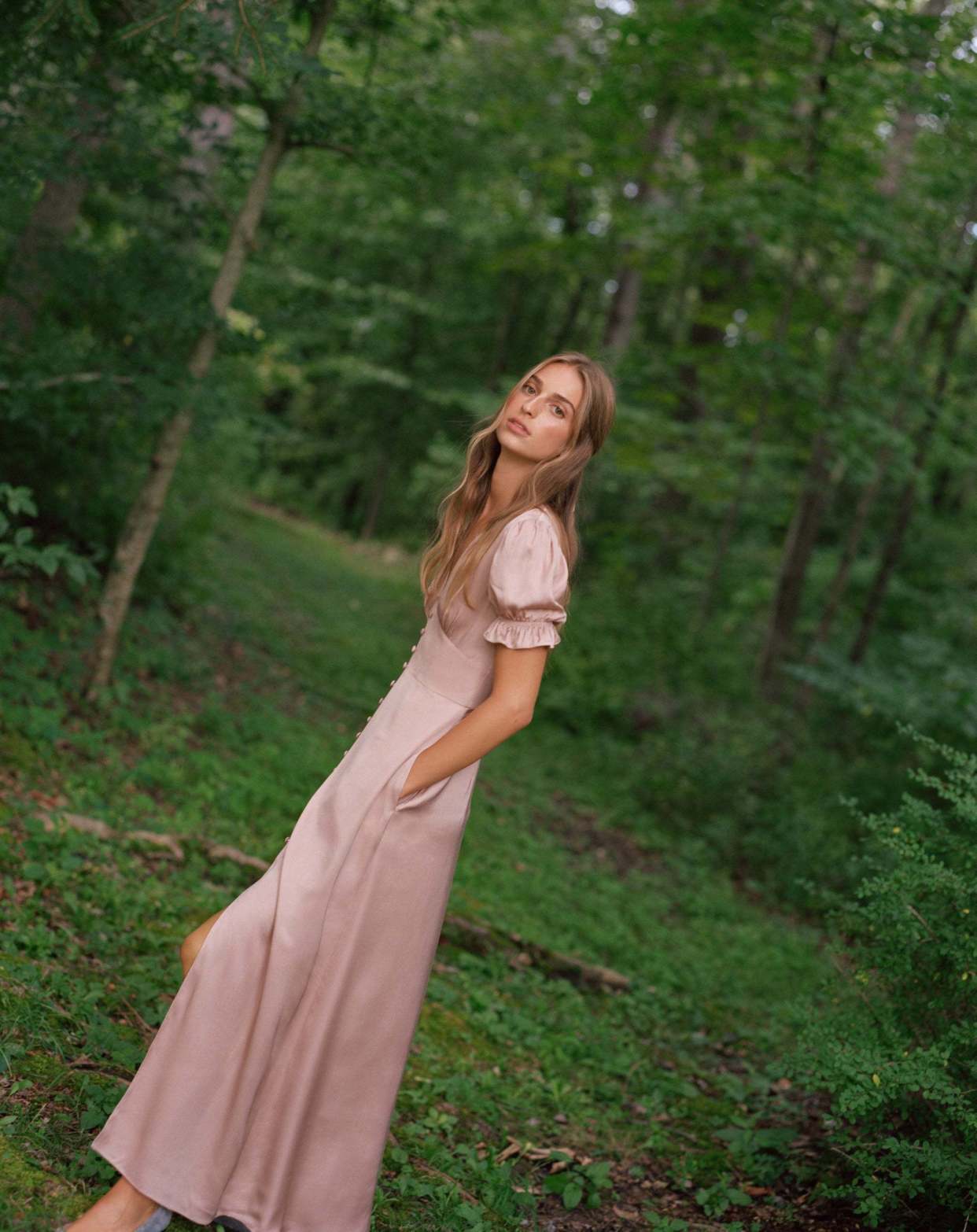 99年出生德国公主居然这么美?男友和王子表哥也全都帅翻天!