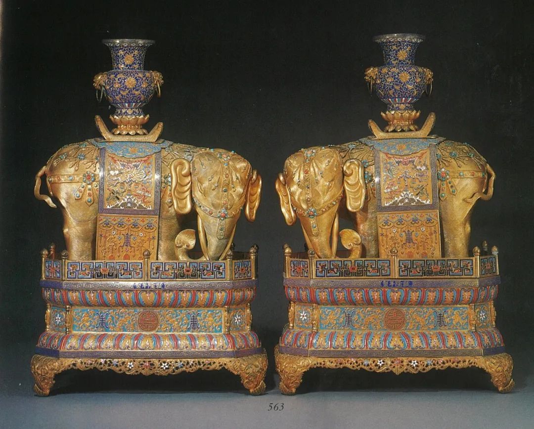 喜象升平——御制铜胎珐琅太平有象一对|中贸圣佳2023春拍