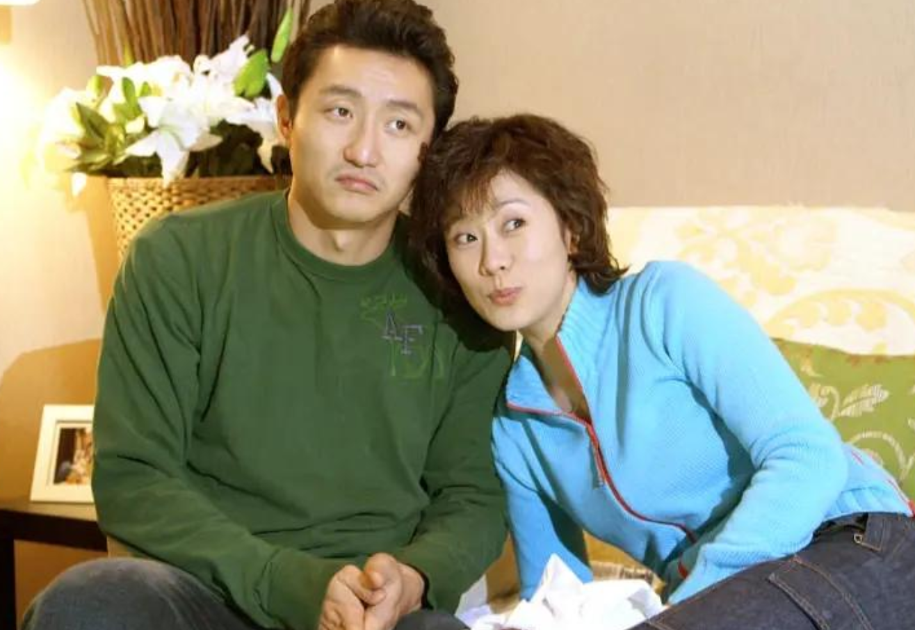 回顾演员涂松岩为家庭甘愿息影把演戏当工作不拿演员当身份