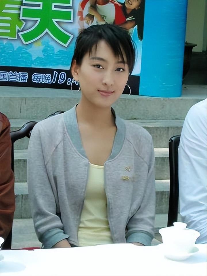 马苏被黄毅清再爆"艳照":男友不停换,坐实"女海王"宝座!