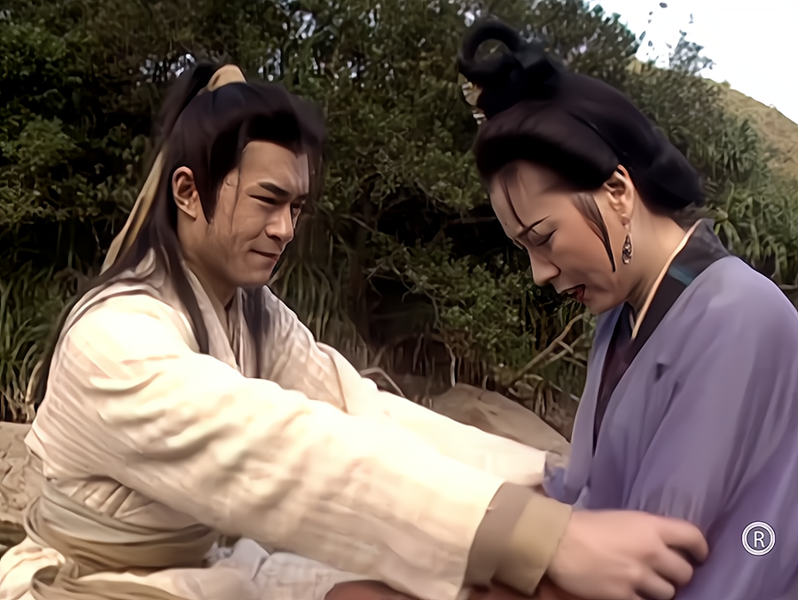 难怪黄蓉多年后又生了孩子,你看杨过在她家里听到了什么,很无奈