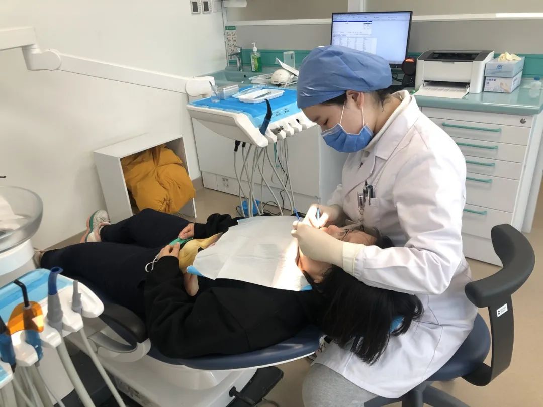 关于北京口腔医院黄牛票贩子跑腿服务的信息