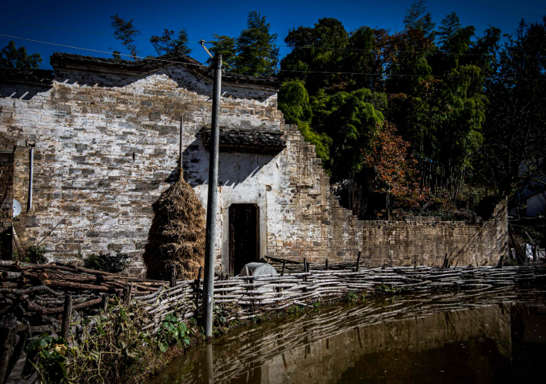 广西这座"无人村",当地仍有浓厚的文化气息,网友:适合拍鬼片