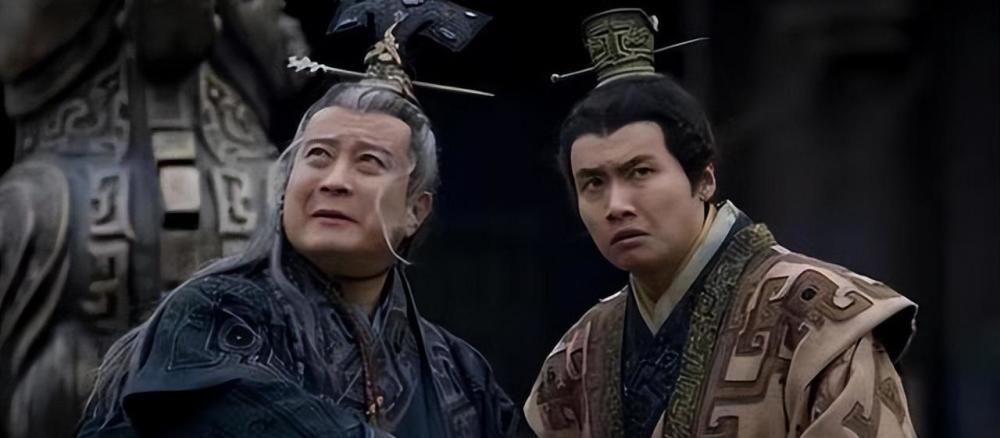 历代丞相,李斯具五刑死得最惨;指鹿为马,赵高欺二世掌控秦国