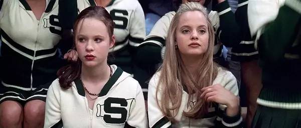 《美国丽人》影评