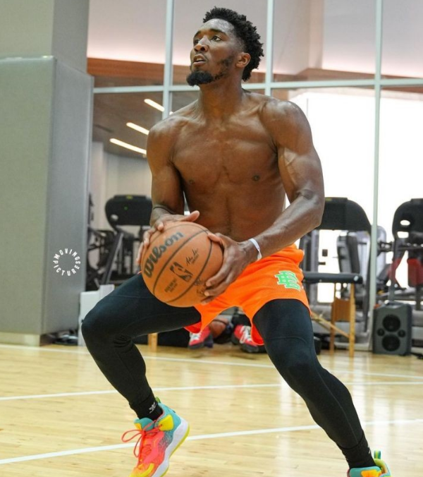 nba现役各位置最强肌肉球星,锡安肌肉像p图 威少肌肉如刀刻