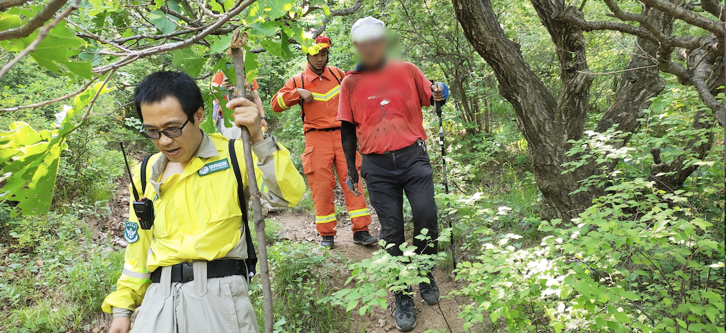 推荐六旬驴友门头沟遇险，救援人员历时十多个小时才救出他