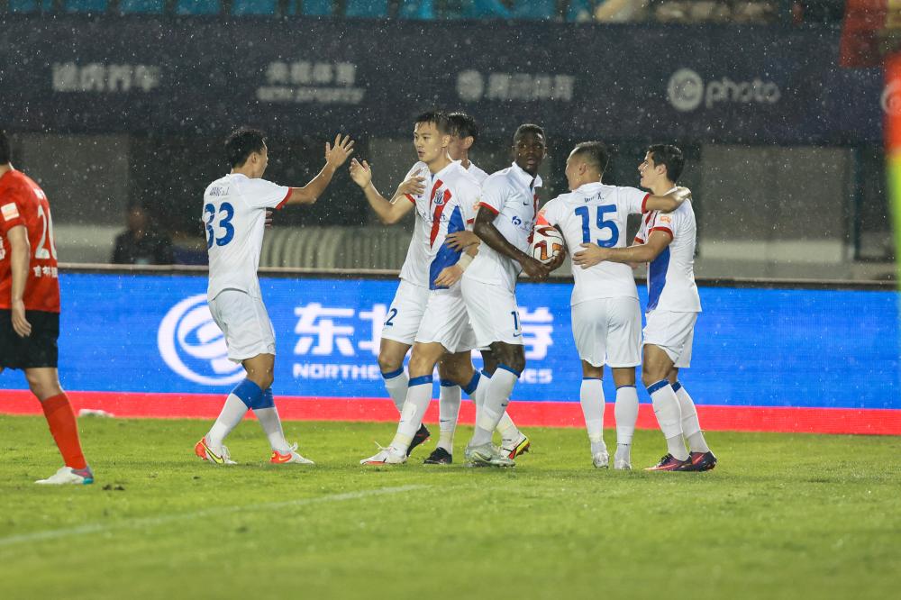 程长城进球蒋圣龙破门 长春亚泰平上海申花