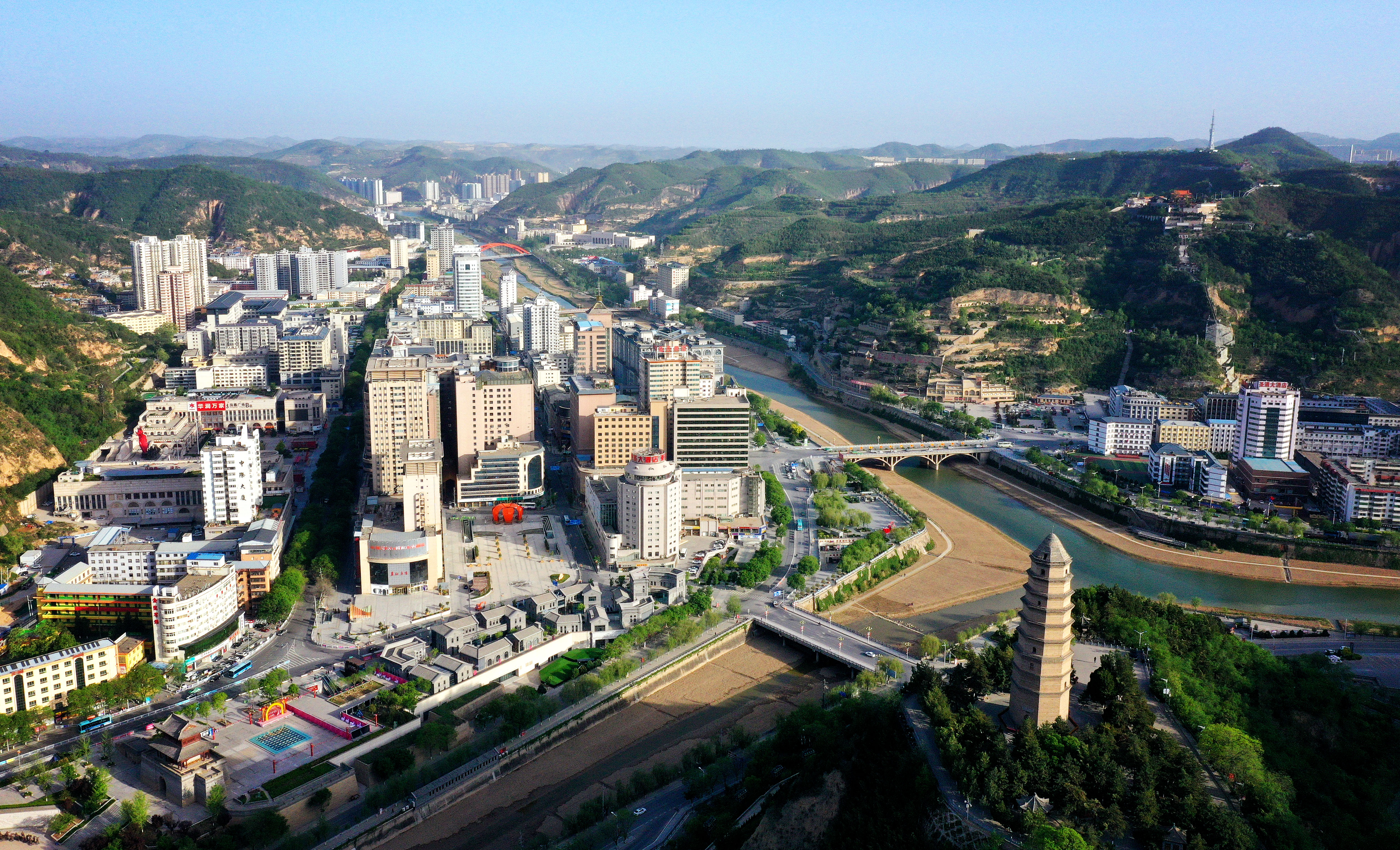 天空之眼瞰延安:老区不老 再焕新颜(2)