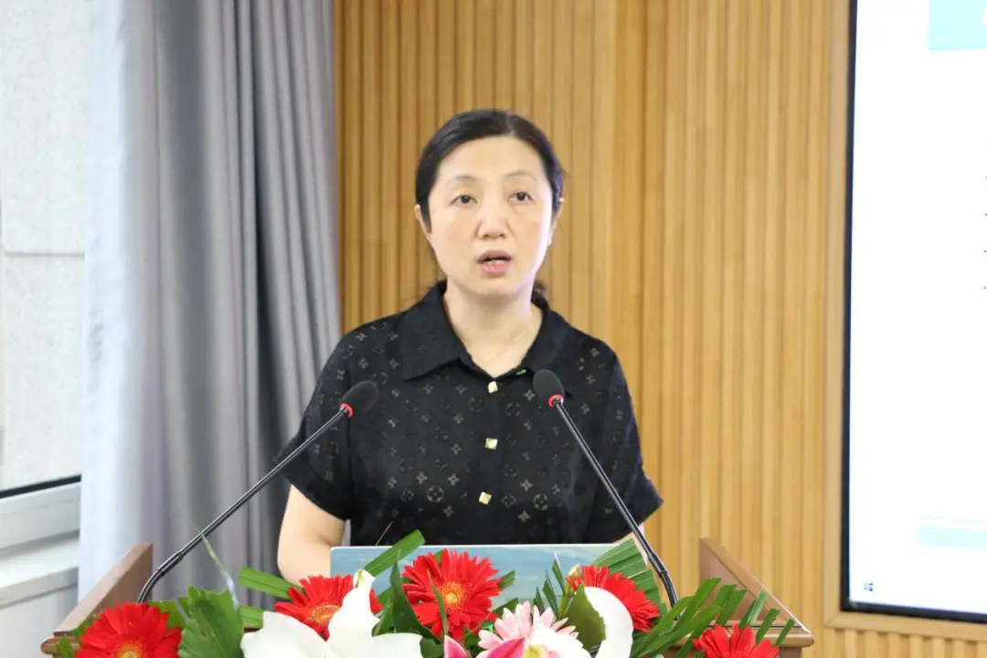 学术会议上,西安交大一附院强永乾教授,西安市红会医院马晓文教授,二