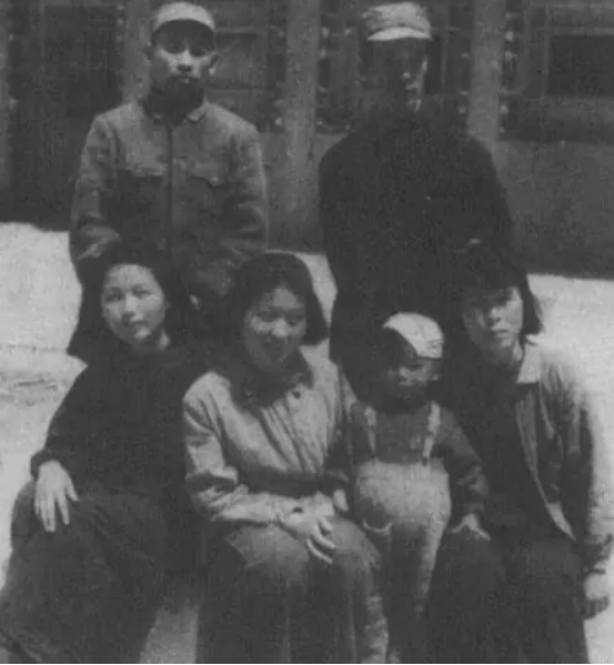 67年宋时轮夫人郑继斯去世,临终前遗愿:希望宋时轮娶了亲妹妹