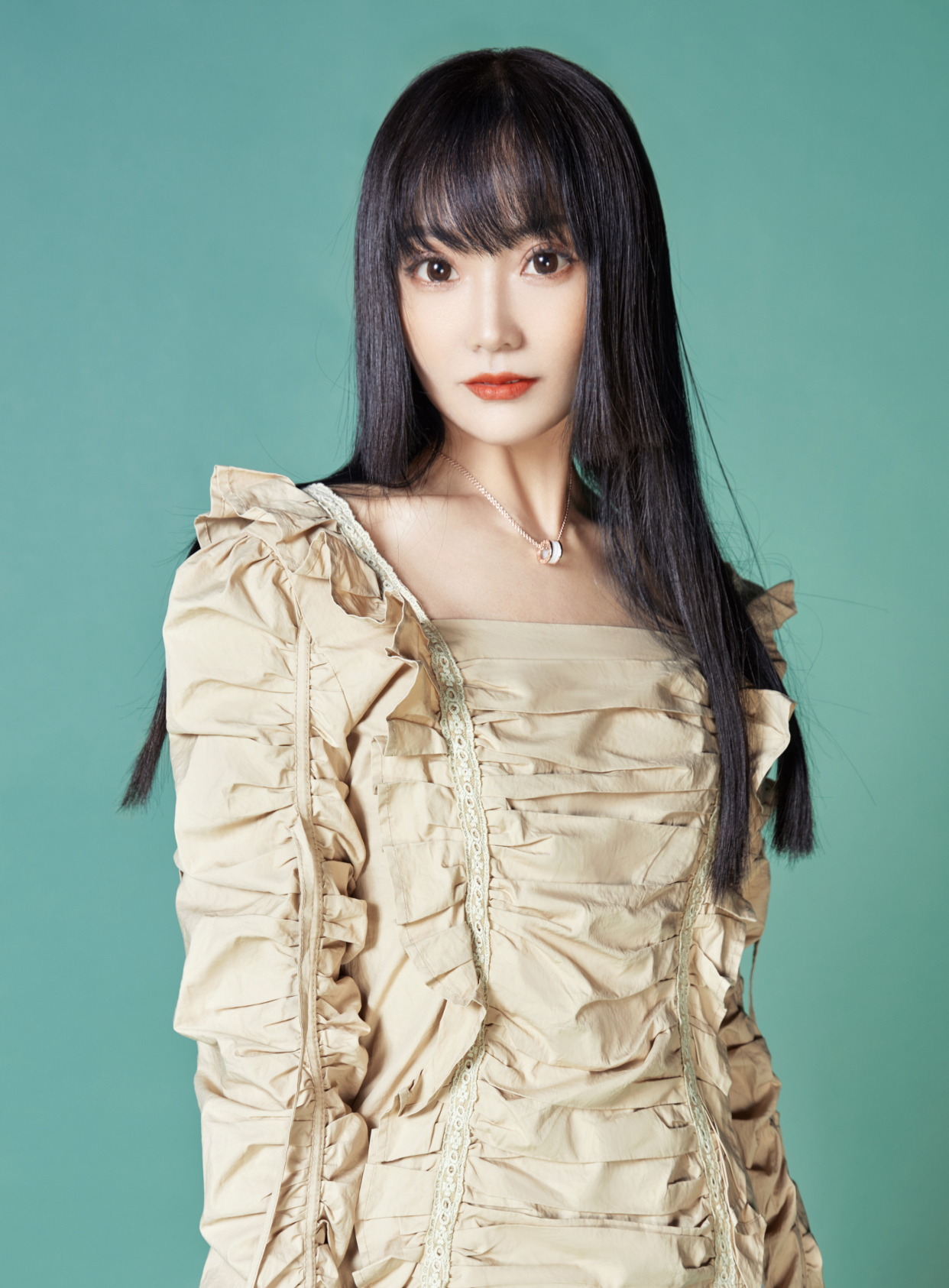 德为先,艺为本:访时尚品牌秀场领航者,姚瑶童星经纪掌门人姚瑶