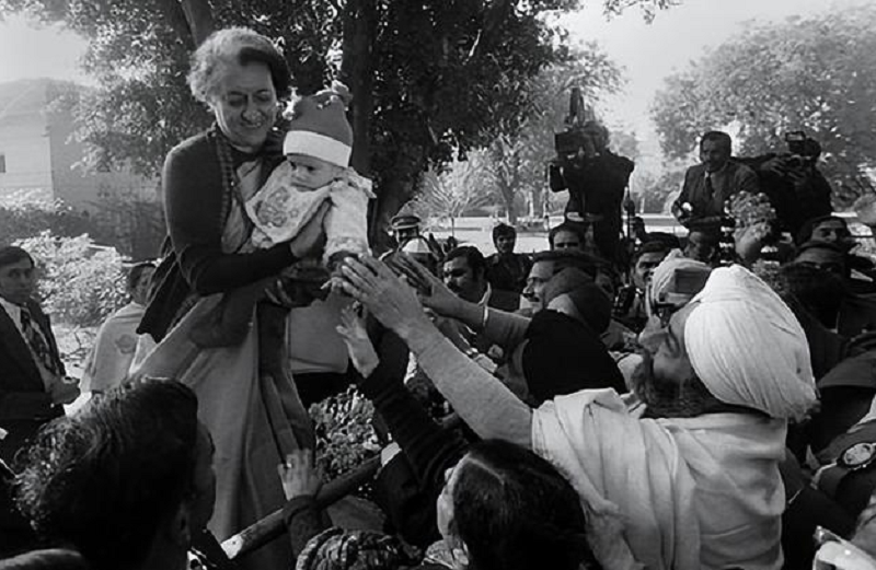 英迪拉甘地遇刺事件图片