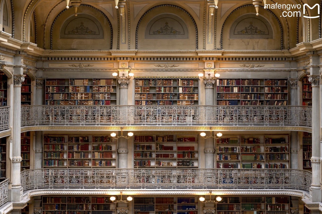 赢在中国梁启龙 乔治·皮博迪图书馆