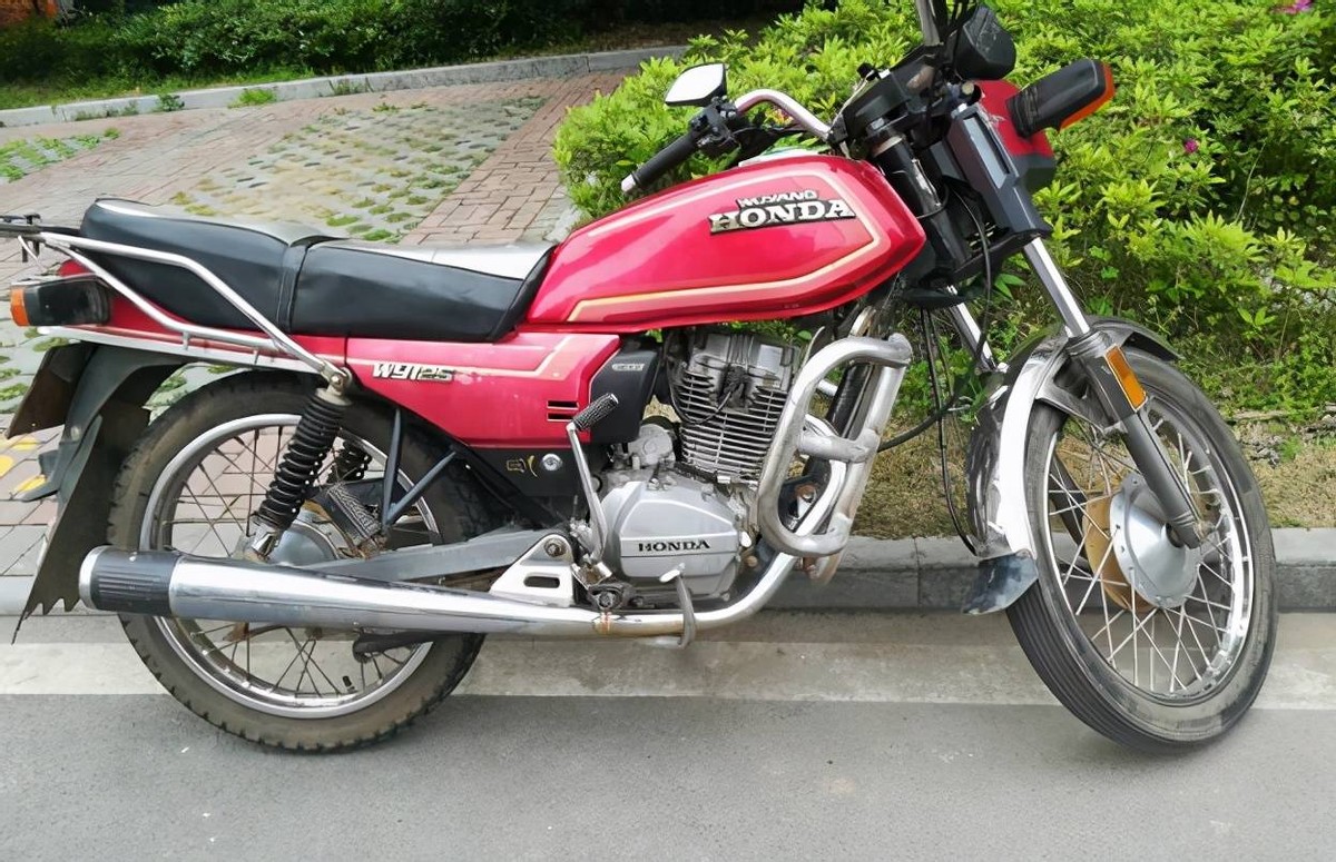 农村为何有人高价回收旧摩托车,有利可图还是其他用途?