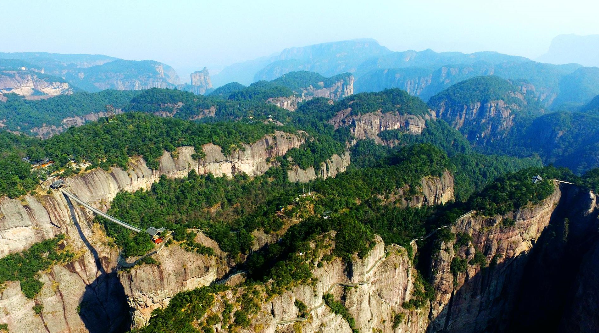 乐清旅游必去十大景点,乐清游玩不可错过,游山登水,自在逍遥!