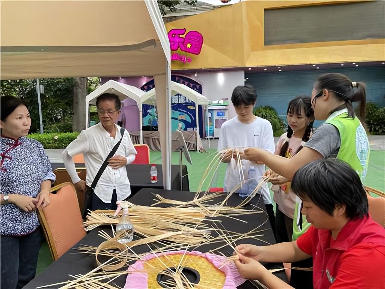 吉华街道开展"禁毒 "系列 创建禁毒示范城区宣传活动