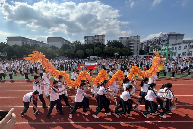 无锡市塔影中学第三十九届田径运动会圆满闭幕