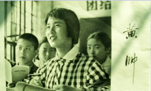 "反潮流英雄"黄帅:47年前,一封信毁掉父亲前程,结局如何?