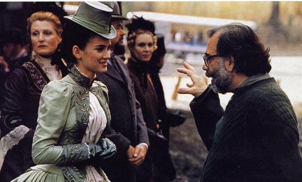 《惊情四百年》观后感