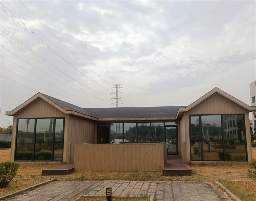 可自由搬迁的集装箱移动房屋