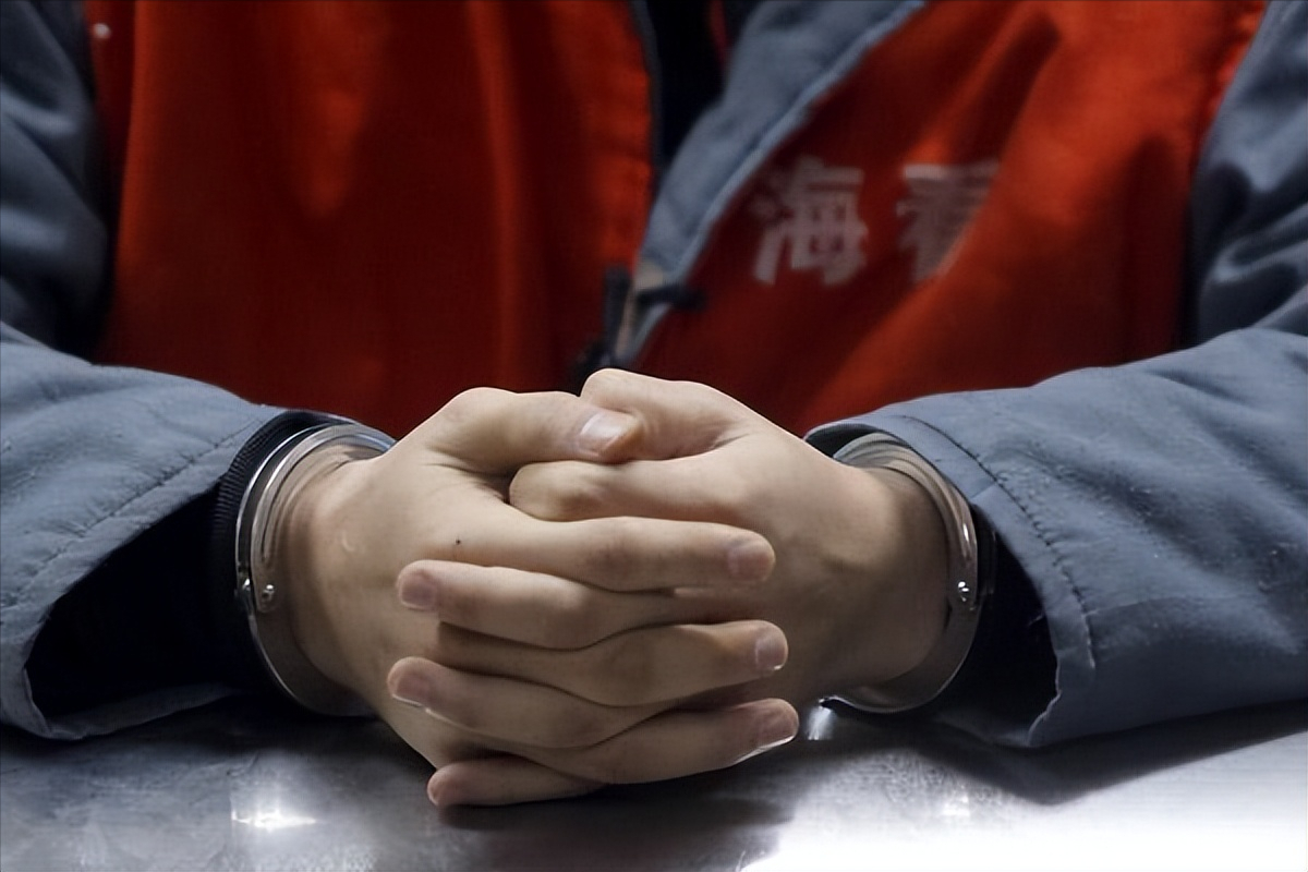 2008年死刑犯准备执行枪决不料当场说出一句话枪决立即取消