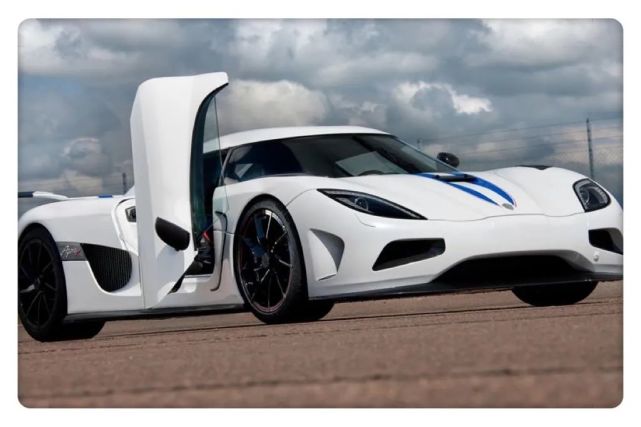 诞生就是王者,科尼赛克cc8s