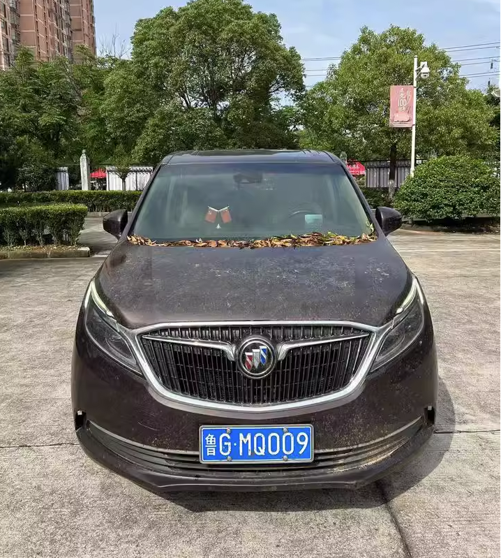 江西省抚州市一辆别克牌小型汽车将以12万起拍,车牌为鲁gmq009