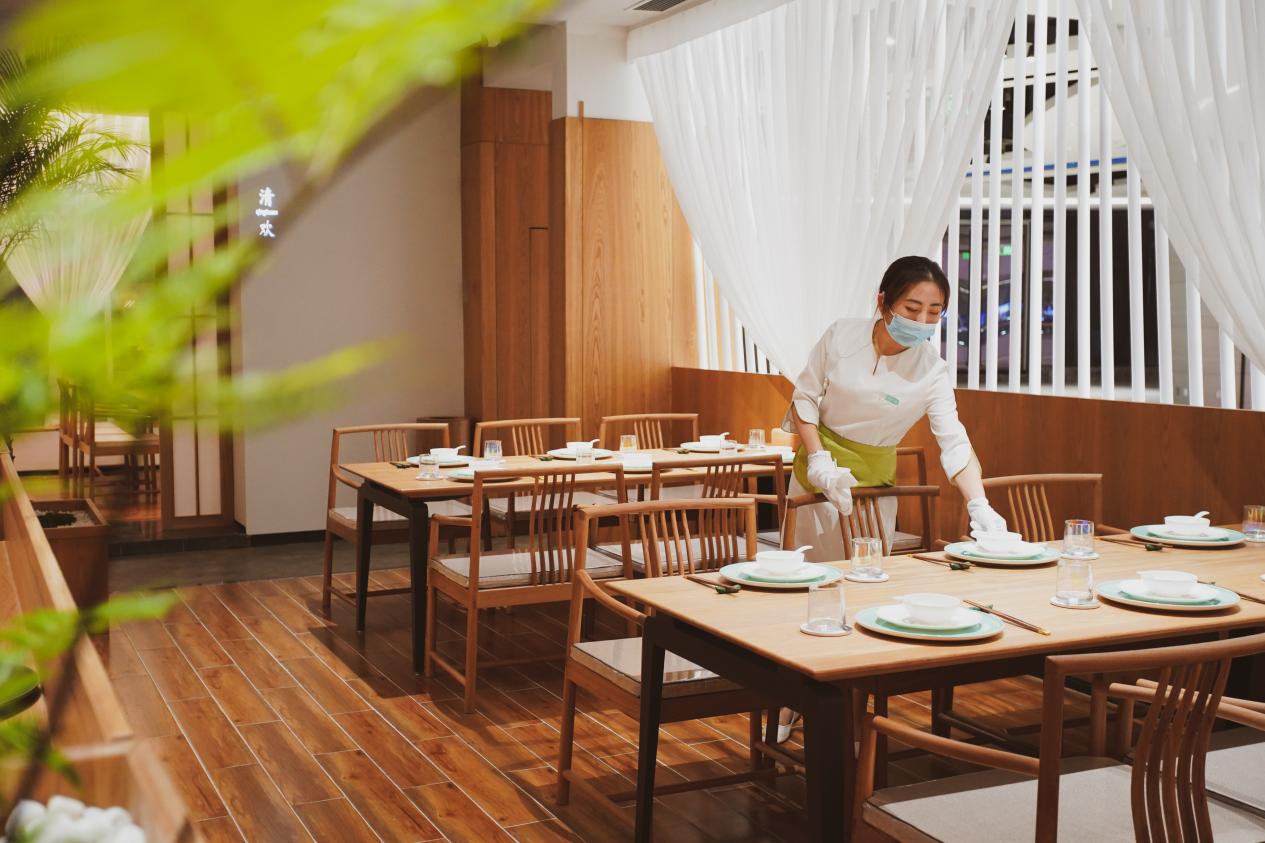 欢·素,比iphone13promax更火的素食餐厅