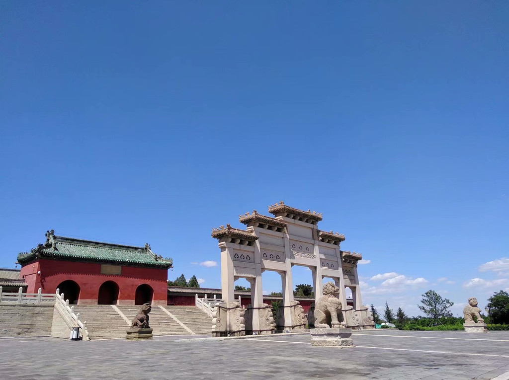 辽宁一座古建筑,是全国五大镇山中保存最完整的镇山庙