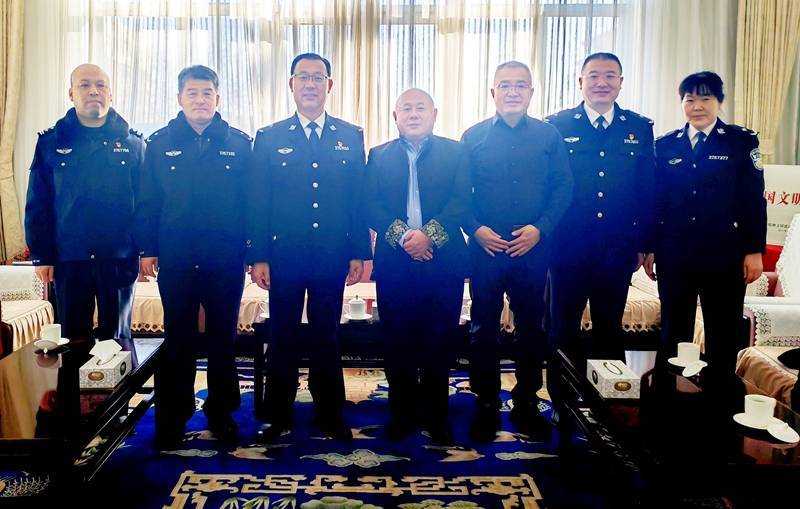 李玉刚走进山东省北墅监狱