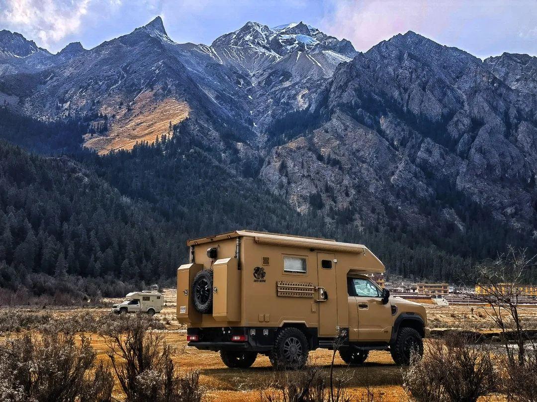 旅美速腾东风猛士北极侠四驱越野房车 四驱强悍越野 旅行探索兼得