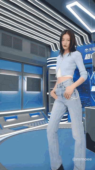 虽然刘雯有身高优势,但这样的上下身比例确实非常优秀.