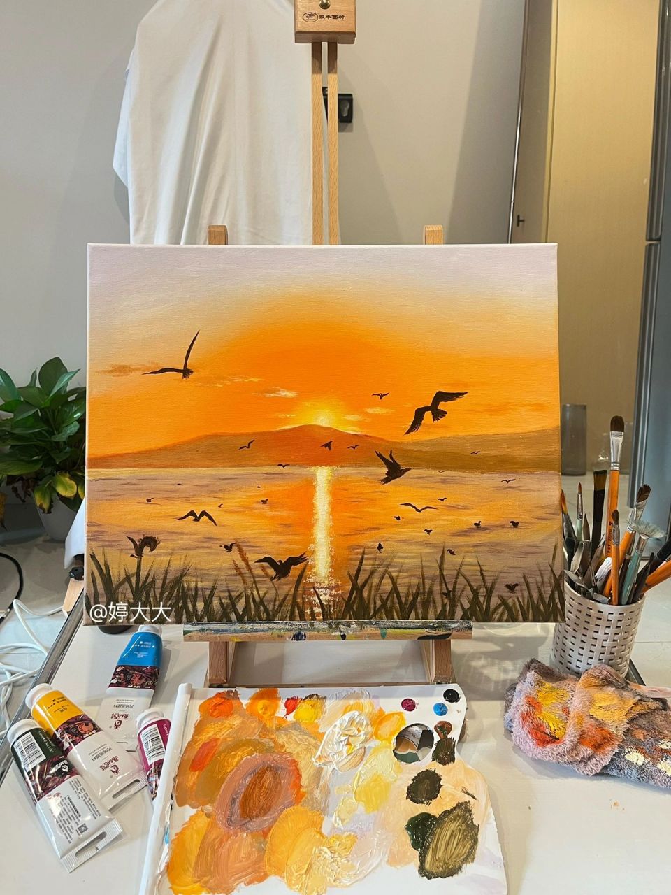 丙烯画|治愈系《洱海下的夕阳》,附绘画过程 丙烯画|治愈系《洱海下的