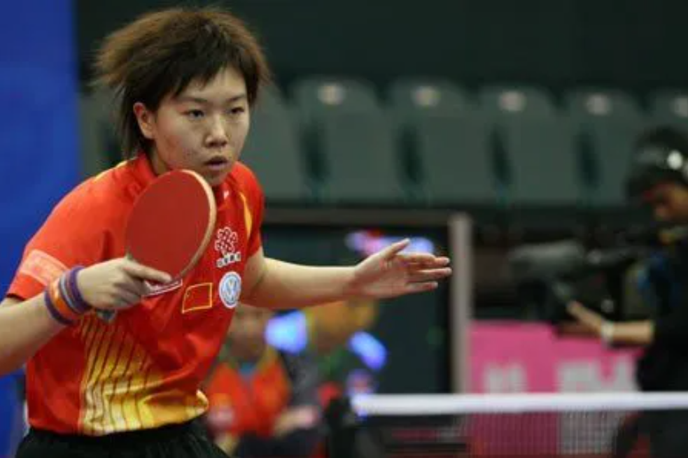 乒乓球冠军李楠:曾是张怡宁搭档,嫁给二婚施之皓,生下一个女儿