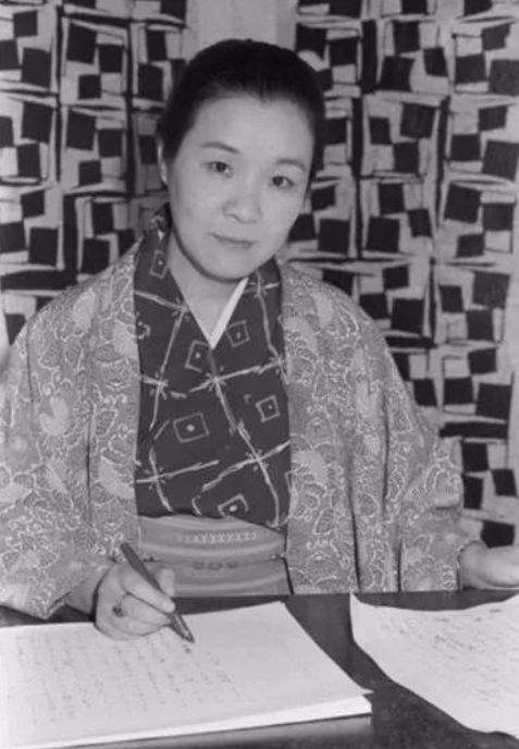 濑户内寂听:写情色小说成名,出家后情夫自杀,女儿数十年不和解