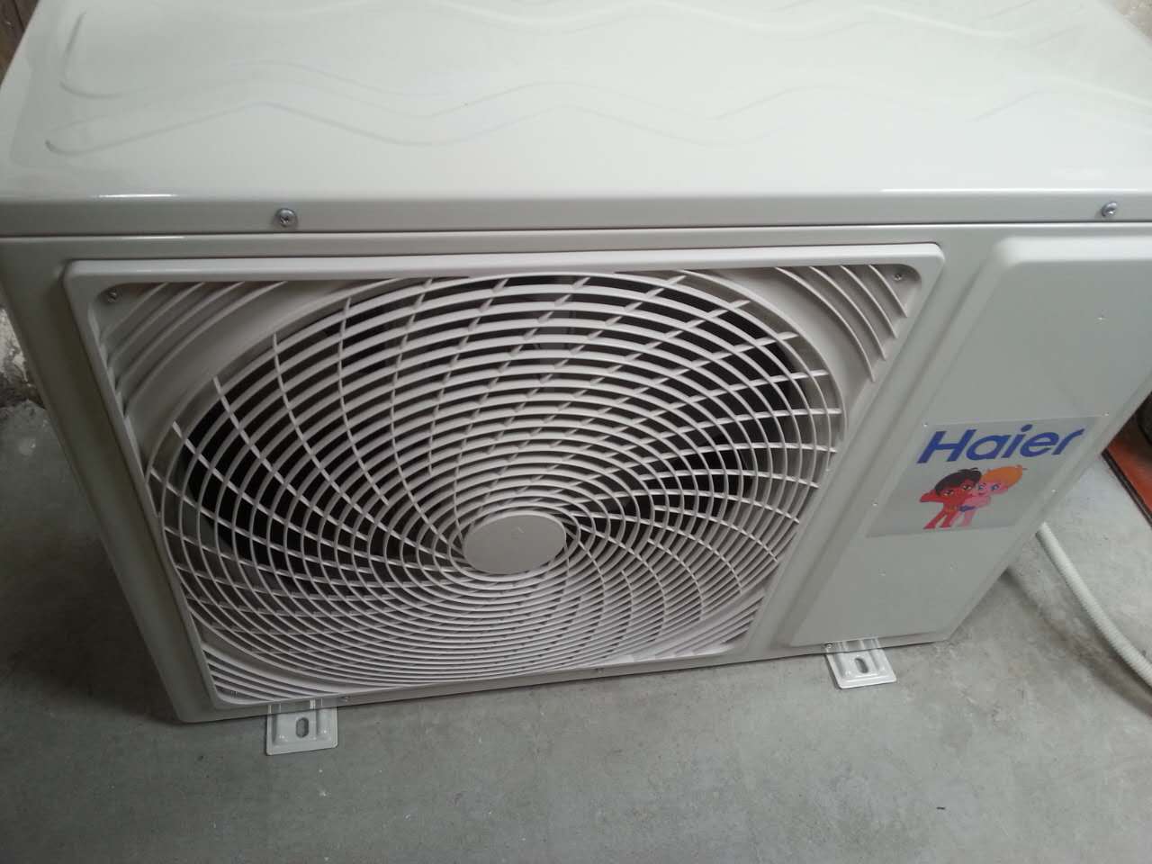 海尔立式空调先行者kfr-50lw/08eds33安装好了,看看制冷效果如何