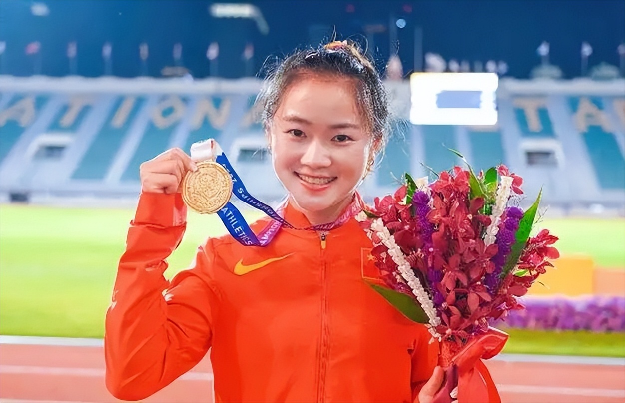 女飞人 梁小静:出战亚运会女子4×100米接力,希望继续加油