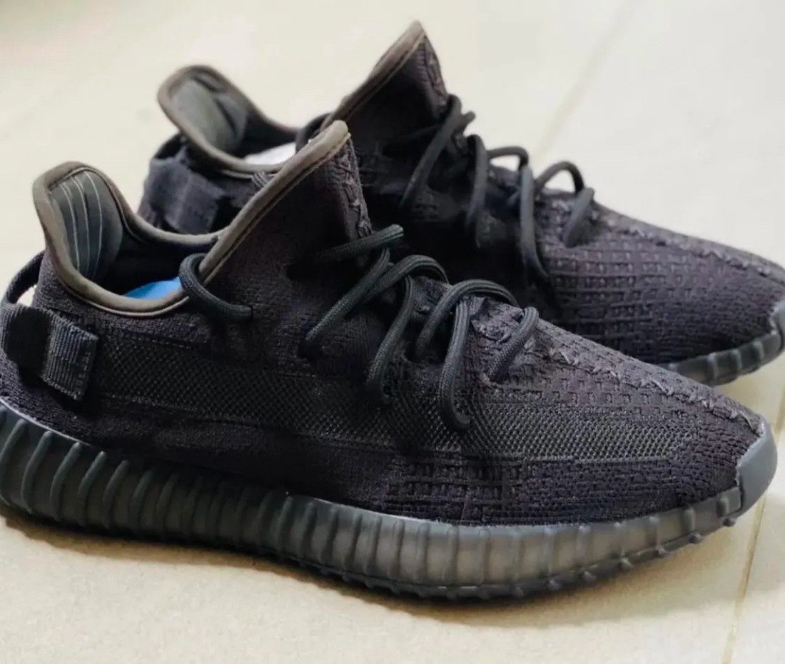不是油漆条新黑武士yeezy350v2最新实物释出