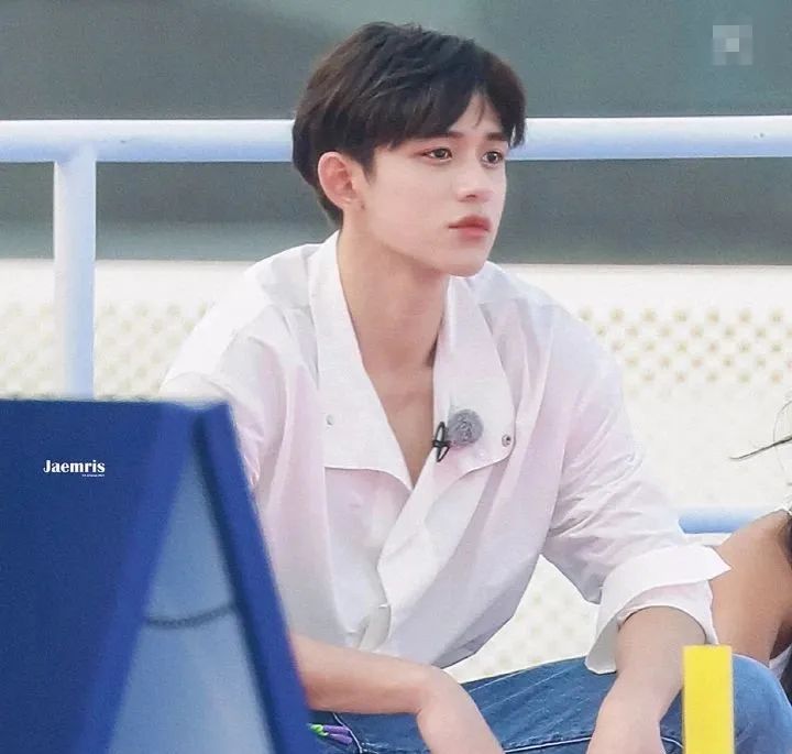 lucas,还没红就塌得一干二净了?